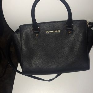 Michael Kors Selma Medium